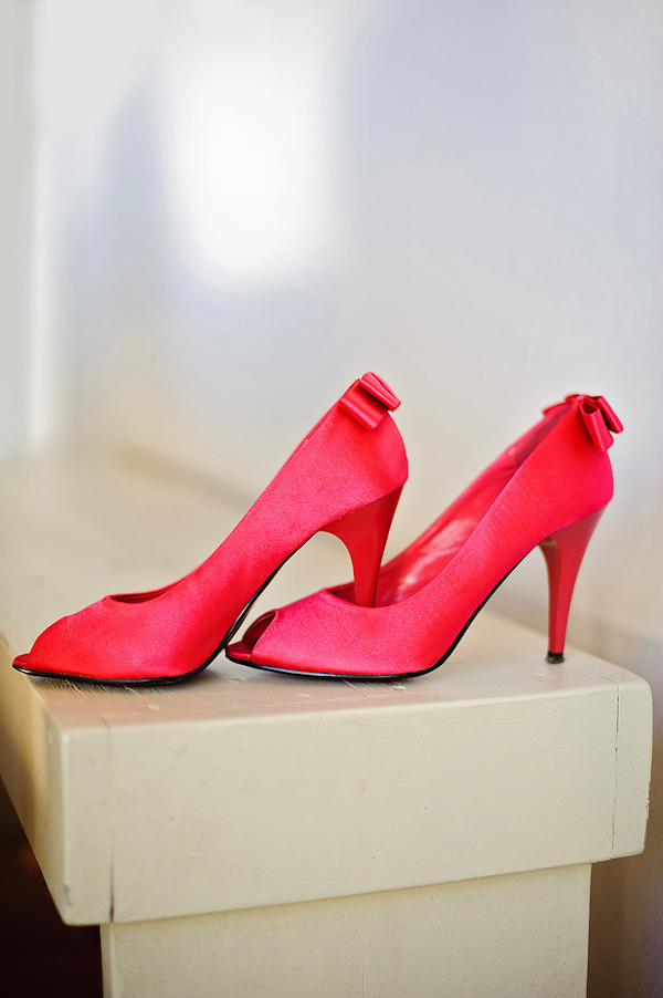 wedding photo by Eric Uys Photography, pink shoes
